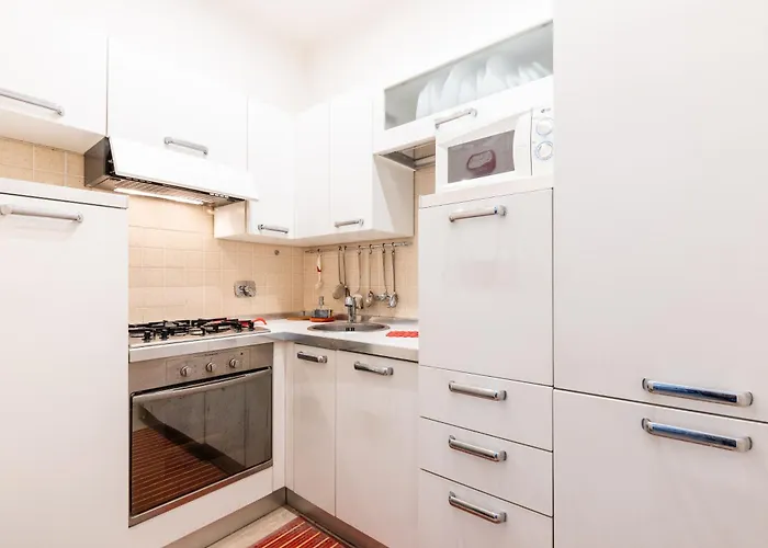 Lungotevere Aventino House